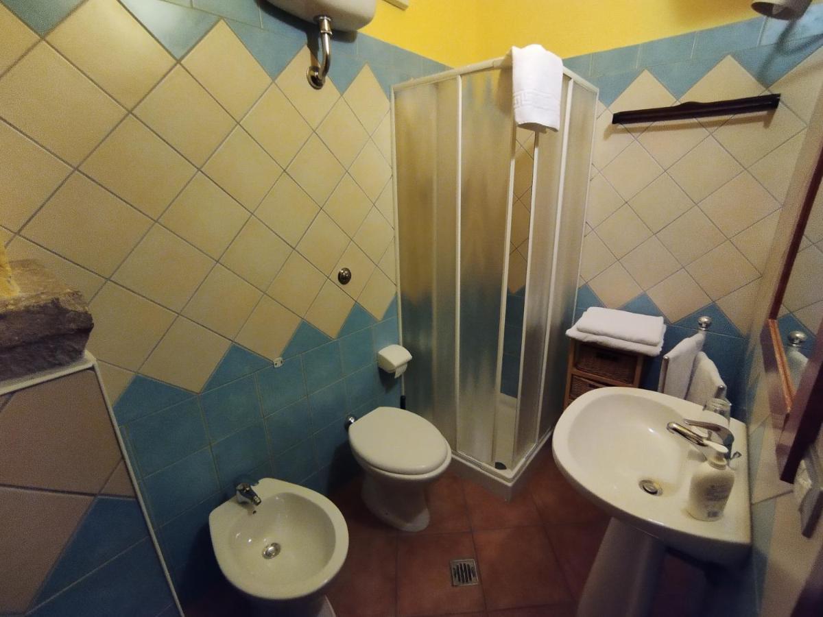 Sa Balza Guest House Bosa Dış mekan fotoğraf
