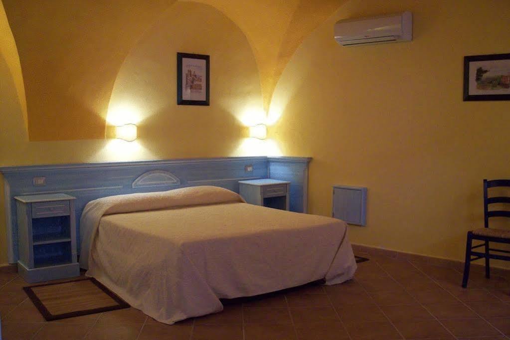 Sa Balza Guest House Bosa Dış mekan fotoğraf